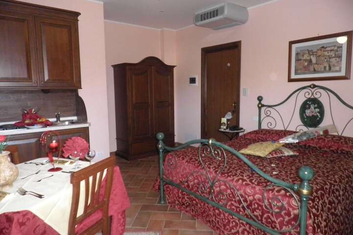 Room 13 of 45