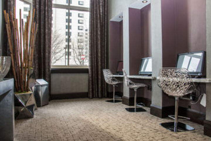 Business Center 10 of 85