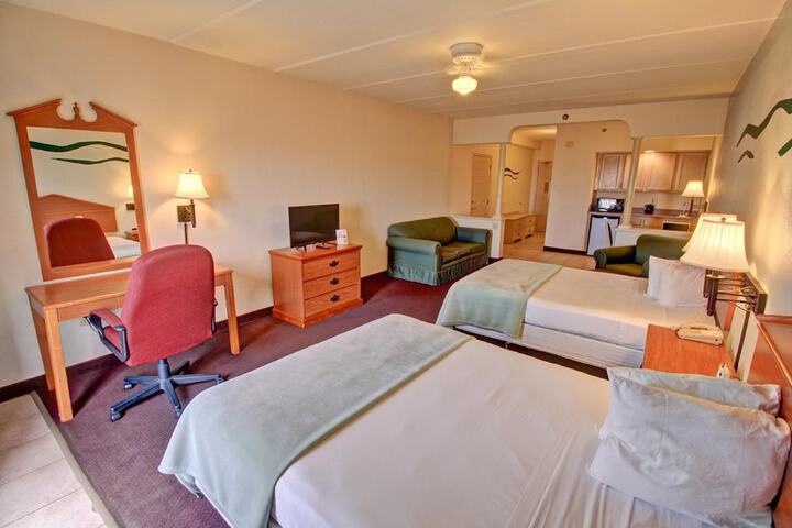 Room 13 of 43
