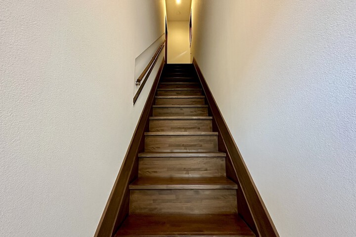 Room 27 of 58