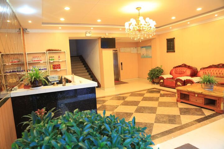 Hotel Interior 4 of 13