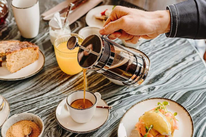 Breakfast/Coffee Service 74 of 128