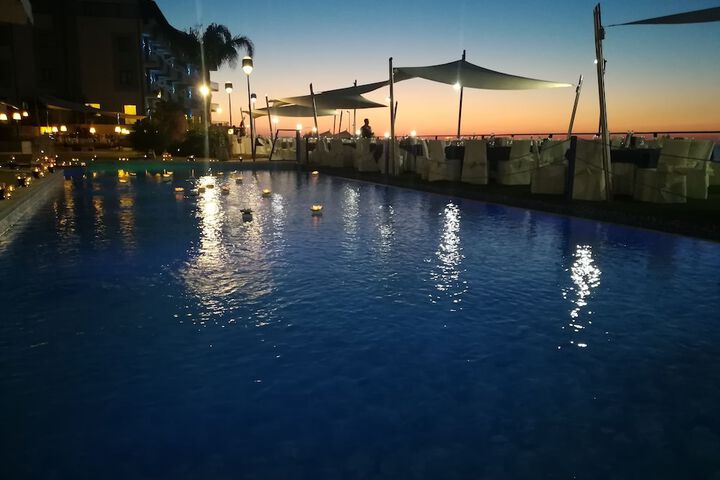 Hotel 84 of 93