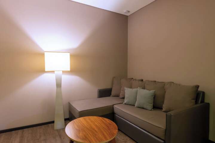 Room 31 of 100