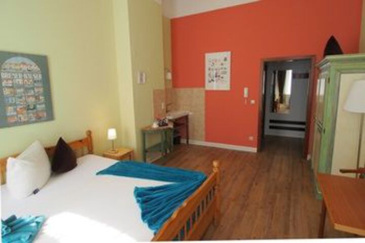 Room 9 of 55