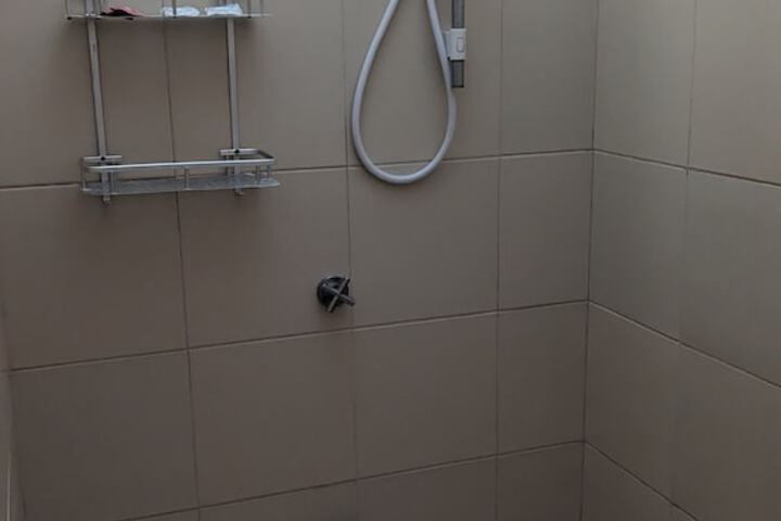 Room 19 of 69