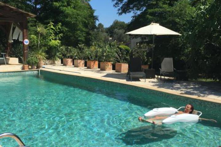 General 140 of 153