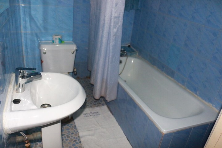 Room 16 of 22