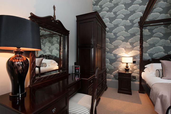 Room 78 of 196