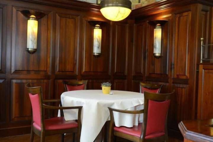 Dining Photos