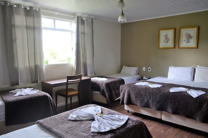 Room 4 of 53