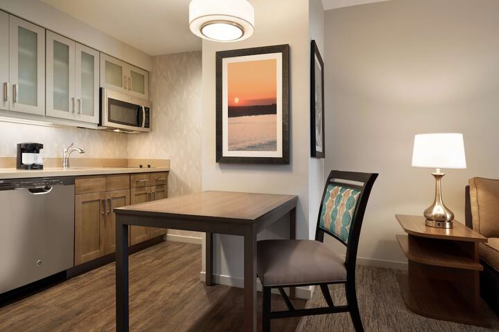 Private kitchenette
