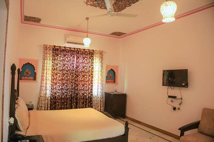 Room 20 of 71