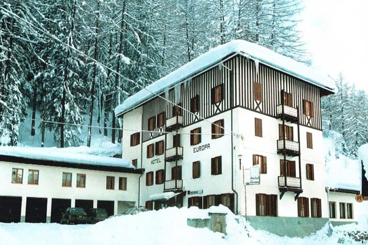 Hotel 53 of 54