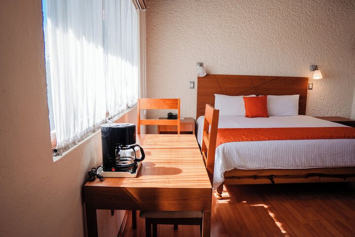 Room 16 of 85