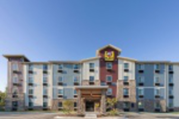 Hotel 10 of 142