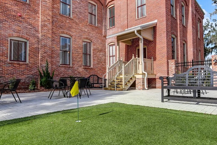 Property Grounds 22 of 29