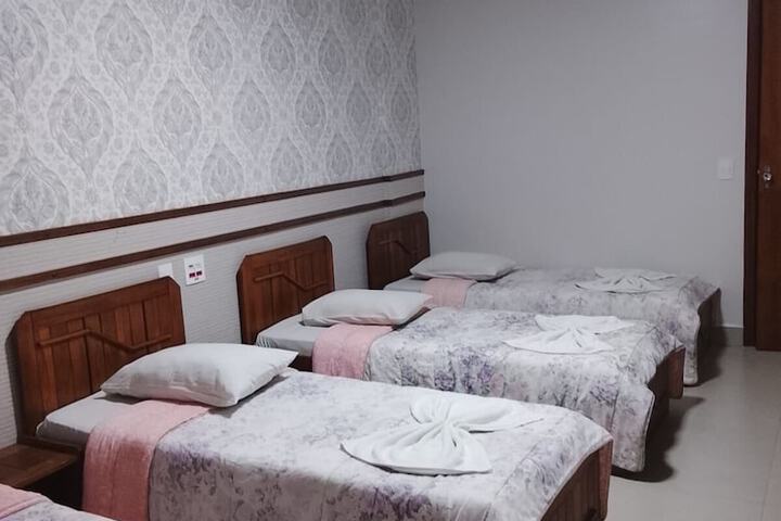 Room 23 of 154