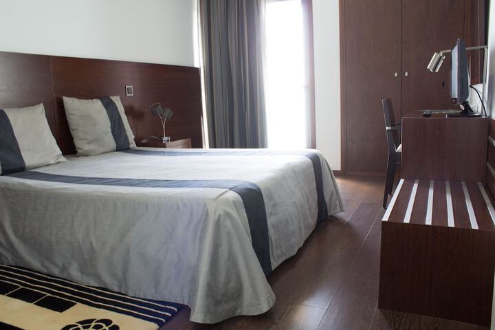 Room 7 of 44