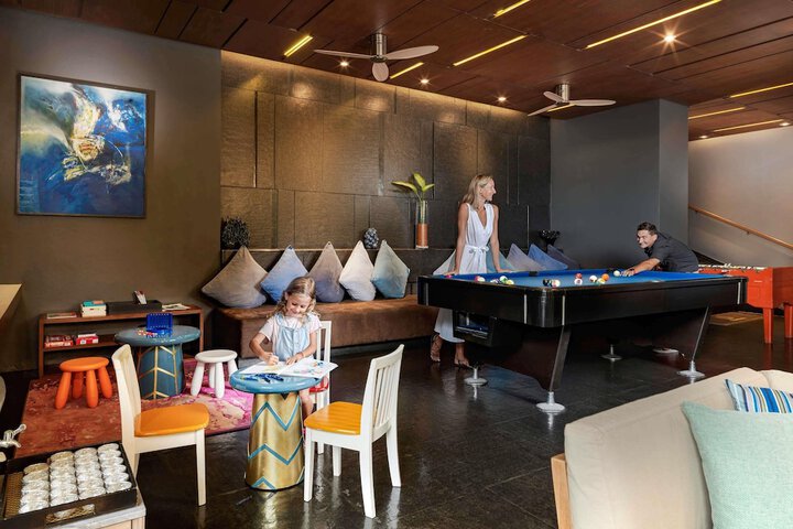 Guest Lobby