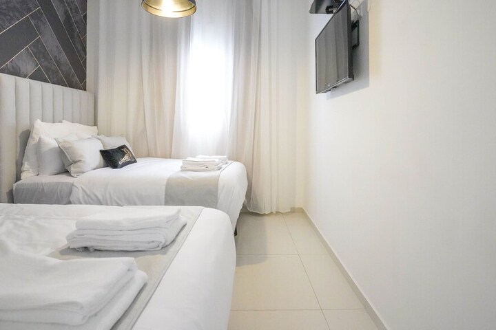 Room 54 of 315