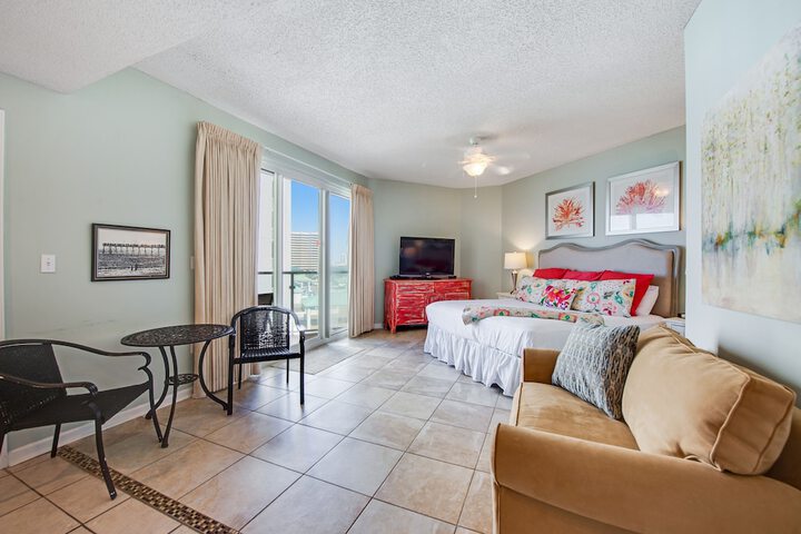 Room 20 of 58
