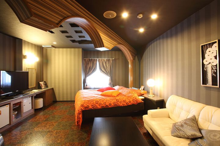 Room 7 of 56