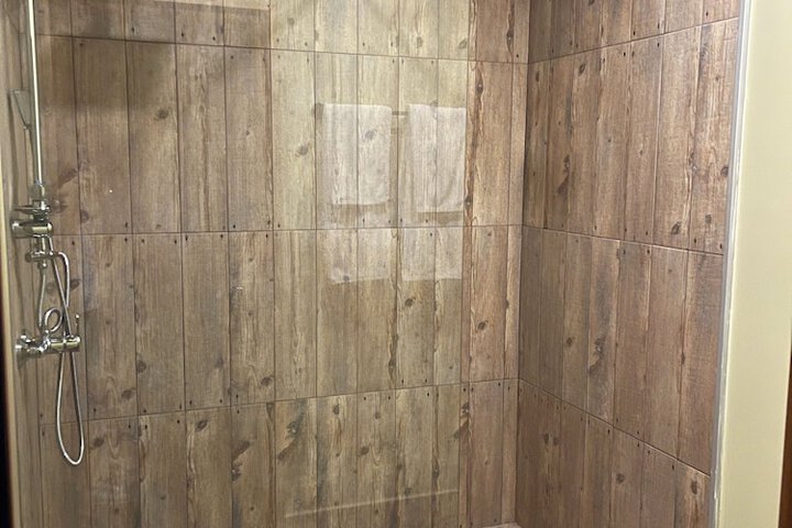 Room 42 of 65