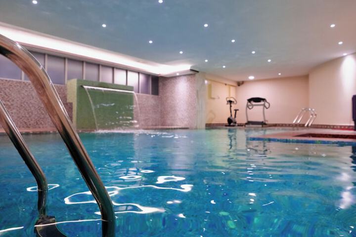 Pool 39 of 49