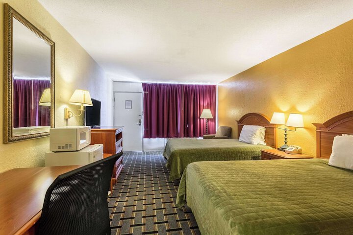 Double Bed (9 of 17)
