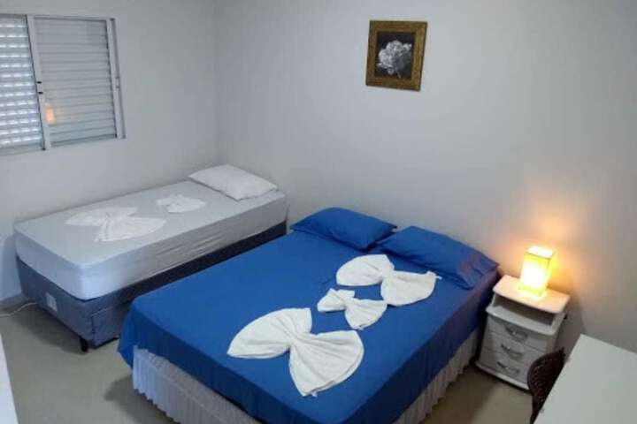 Room 4 of 10