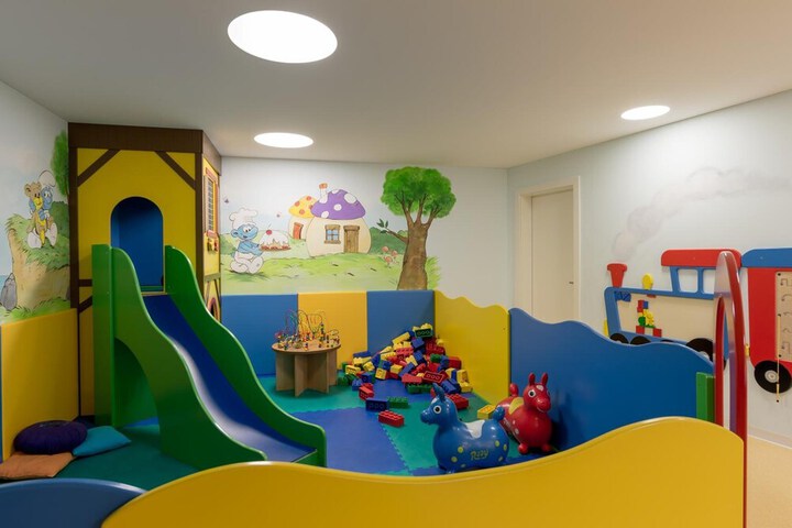 Childrens Activities 83 of 100