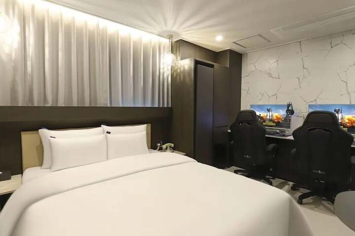 Room 29 of 109