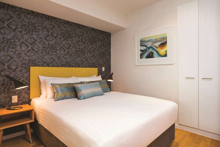 Room 40 of 72