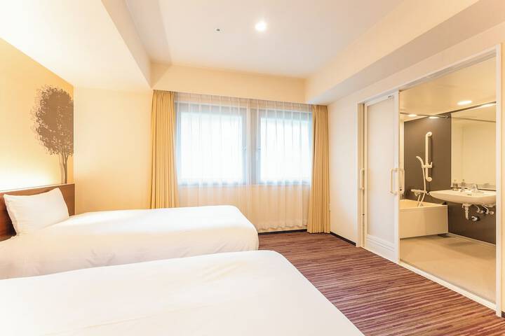 Room 7 of 55