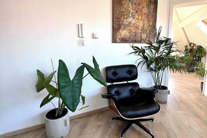 Room 15 of 89