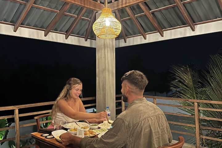 Dining 32 of 52