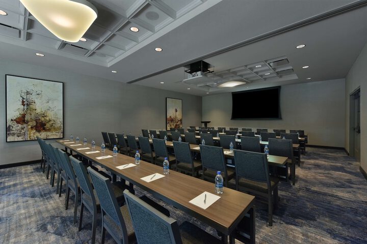 Meeting facility