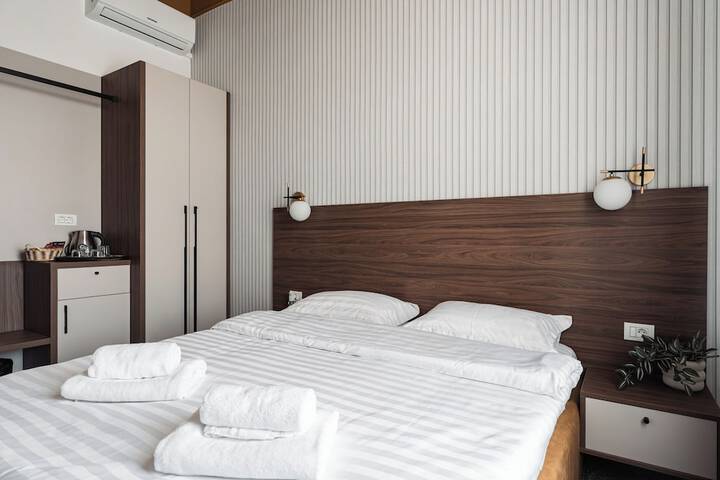 Room 29 of 39
