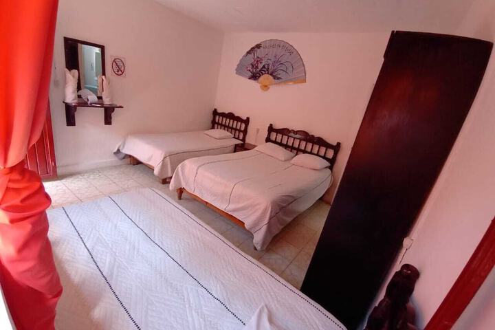 Room 10 of 15