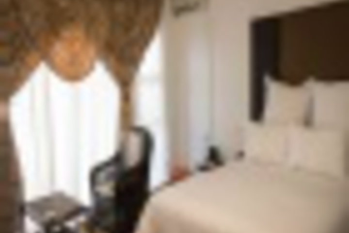 Room 87 of 108
