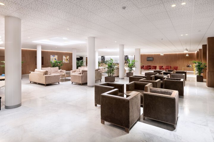 Lobby Entry
