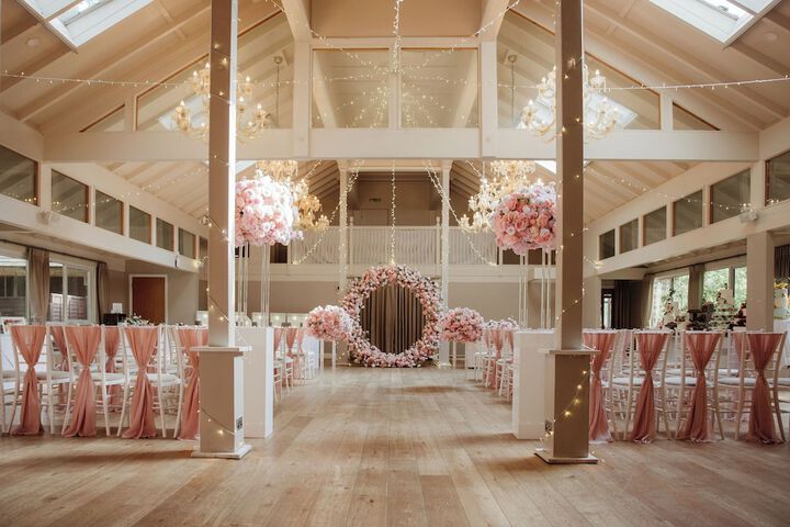 Wedding/Banquet 25 of 34