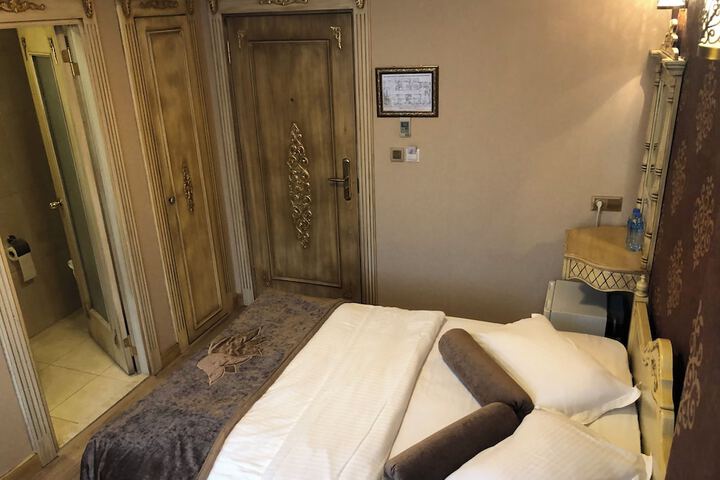 Room 41 of 119