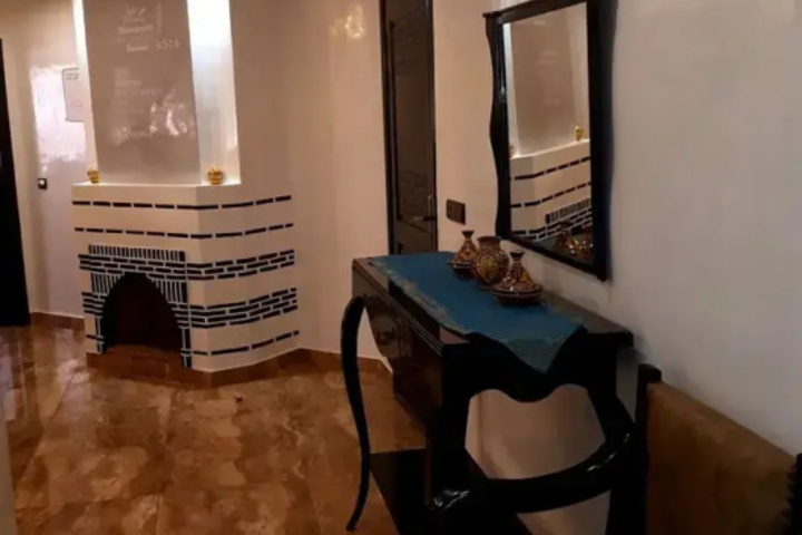 Room 5 of 14