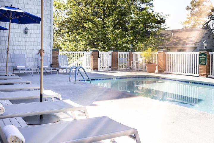 Pool 129 of 194