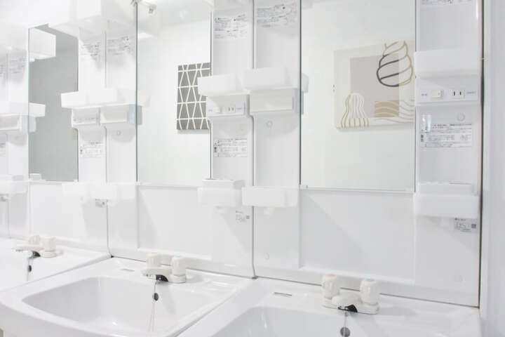 Bath Interior