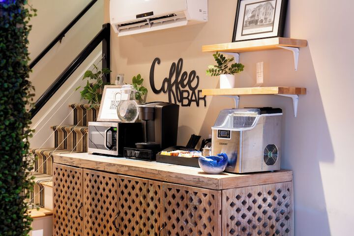 Hotel Interior 12 of 98