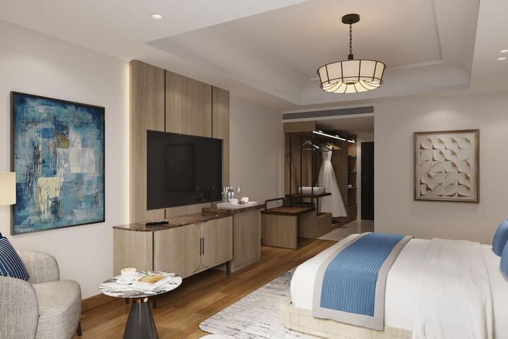 Room 9 of 47