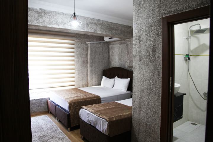 Room 19 of 43